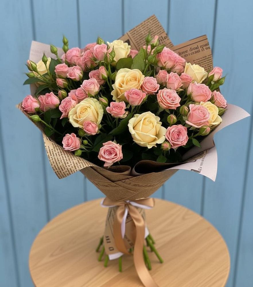 Букет цветов из: Розы в Верхнее Синячихе