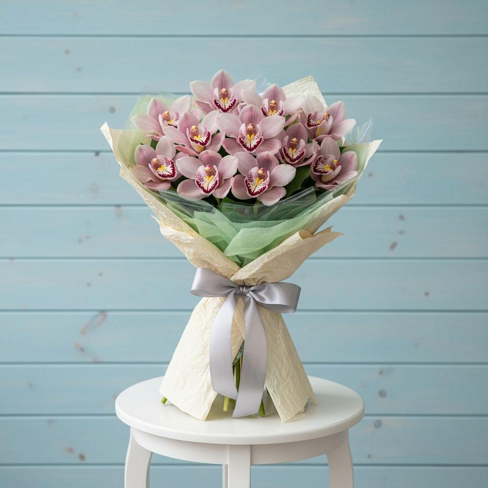 Букет цветов из: Орхидеи и Розы в Верхнее Синячихе