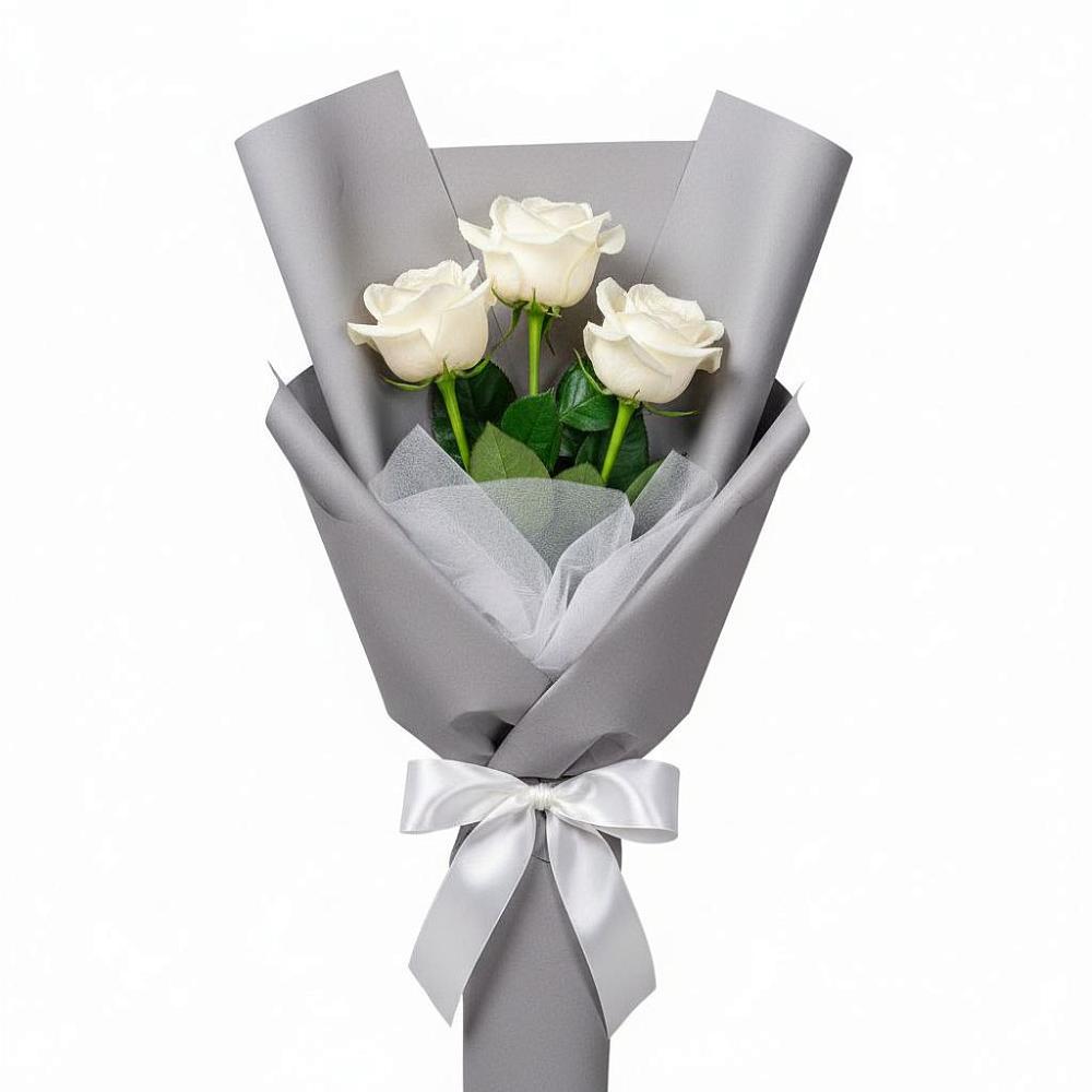 Букет 3 белые розы в Верхнее Синячихе