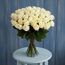 Букет 51 Белая роза Эдлесс Лав в Верхнее Синячихе