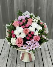 Букет цветов из:  Альстромерии, Гвоздики, Розы и Хризантемы в Верхнее Синячихе