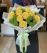 Букет цветов из:  Хризантемы и Розы в Верхнее Синячихе