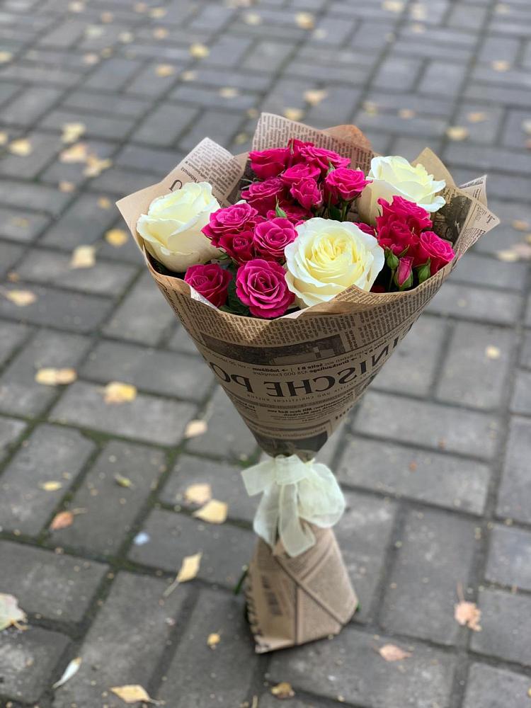 Букет цветов из: Розы в Верхнее Синячихе