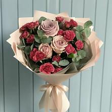 Букет цветов из:  Гвоздики и Розы в Верхнее Синячихе