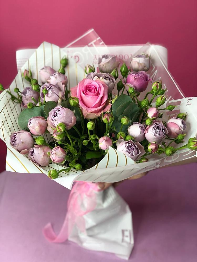 Букет цветов из: Розы в Верхнее Синячихе